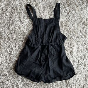 LF (SEEK The Label) romper! Size M.